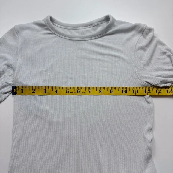 Lululemon Ebb to Street Long Sleeve Ribbed Shirt Light white Yoga Top Size 4/6 - Picture 3 of 5
